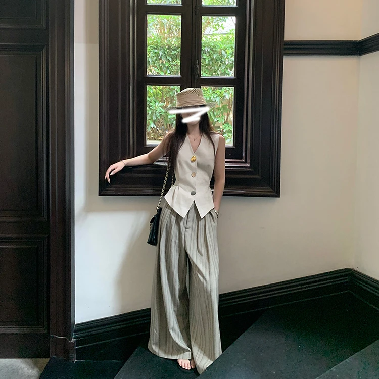 复古条纹老钱风修身V领马甲背心+静奢条纹褶皱设计垂感休闲裤套装