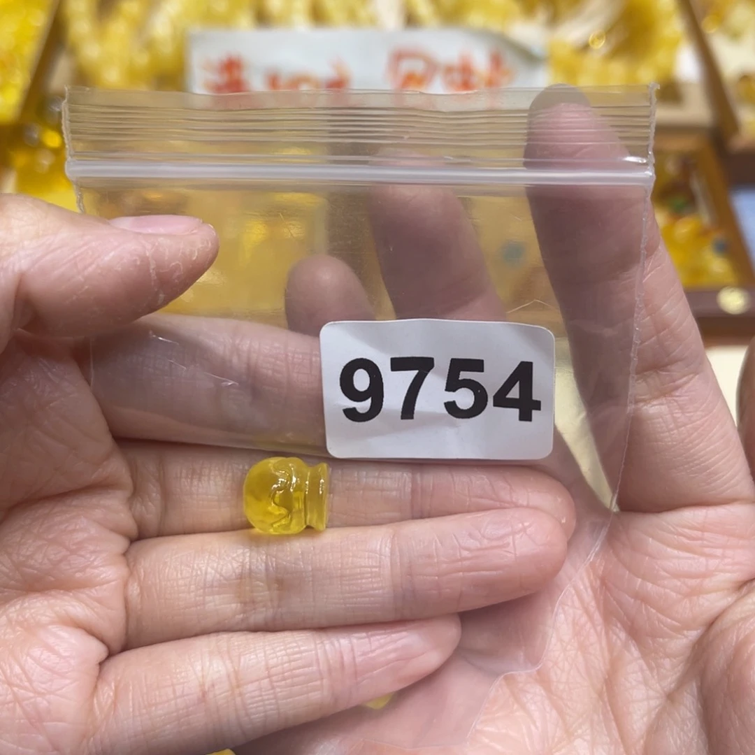 未镶嵌颈饰琥珀蜜蜡