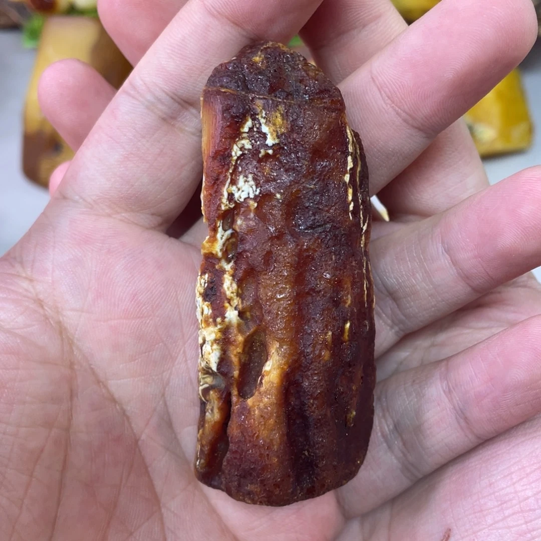 定制琥珀天然琥珀