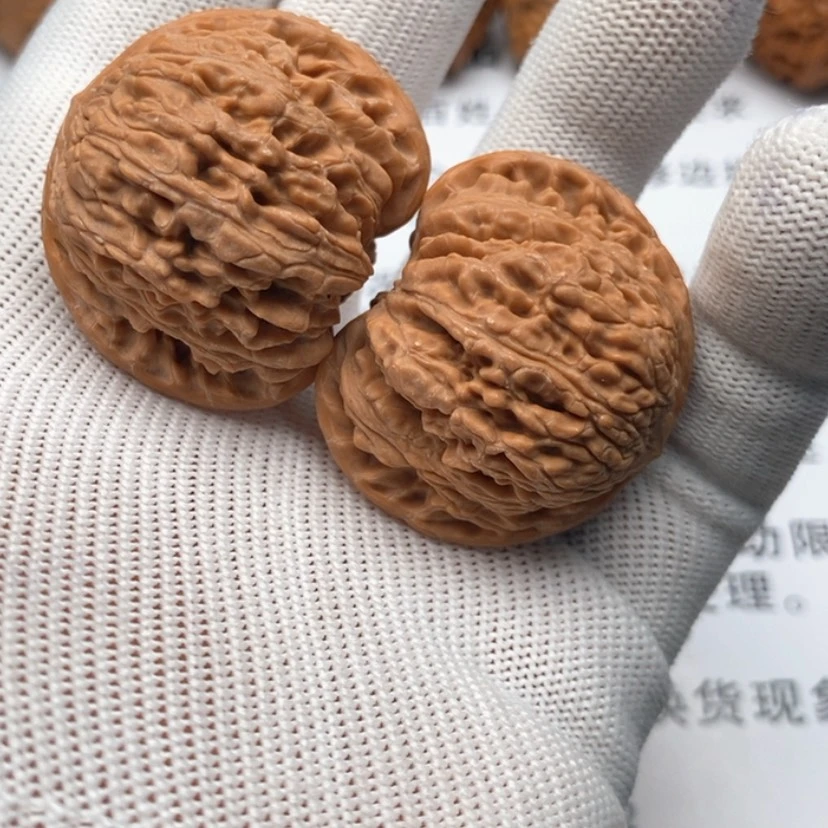 【闪购商品】把件文玩核桃16泥鳅背