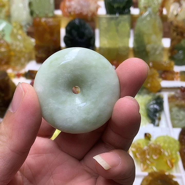 蛇纹石玉未镶嵌珠宝半成品
