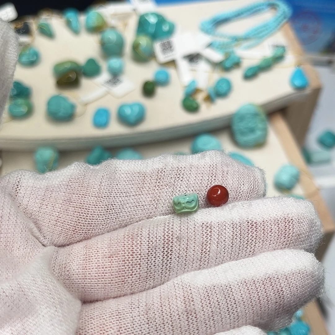 南红玛瑙未镶嵌珠宝半成品