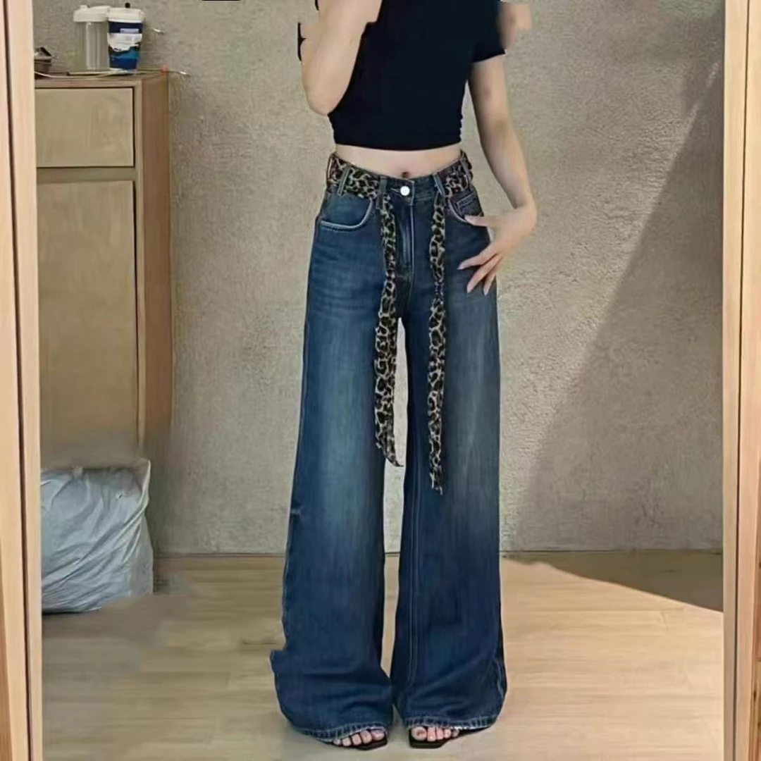 高腰显瘦阔腿复古牛仔裤