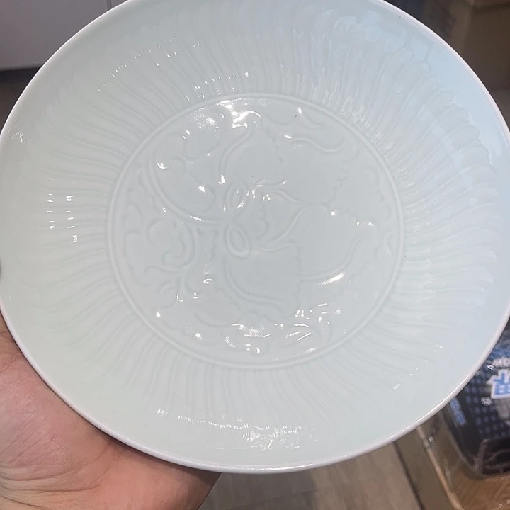 9寸宋青芙蓉勾戈浅盘