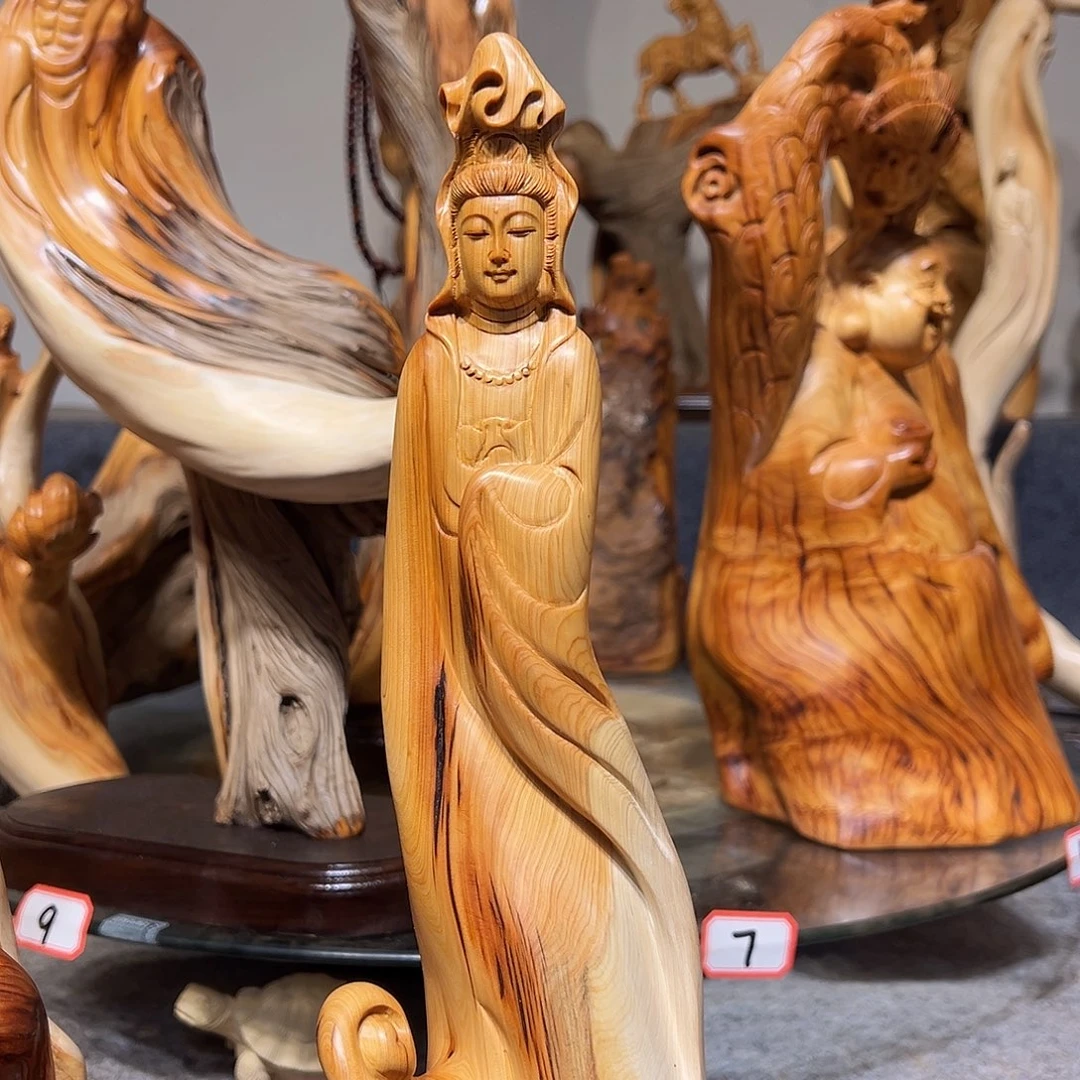 柏木（崖柏）用****9崖柏木手把件摆件