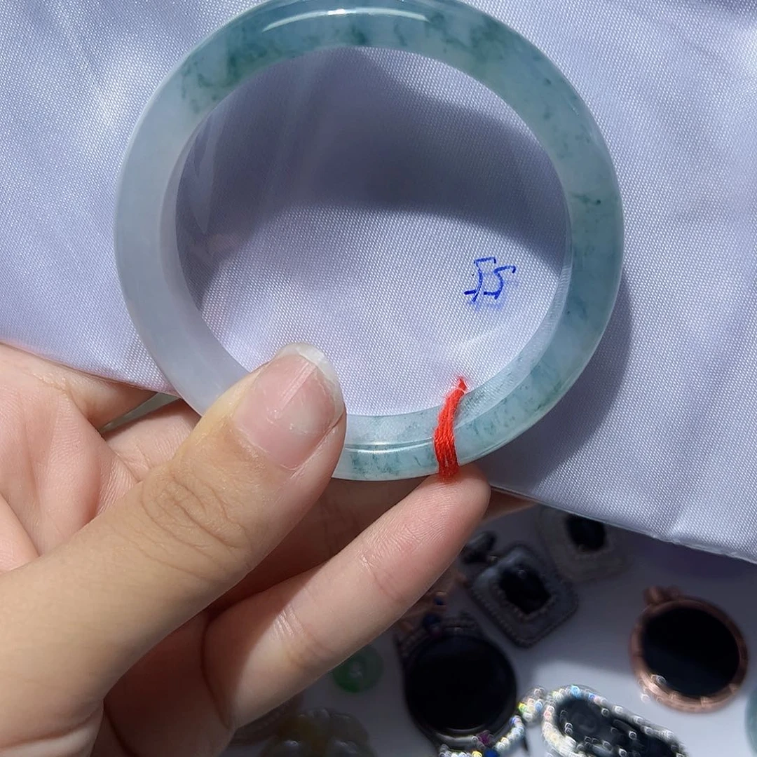 翡翠未镶嵌颈饰天然A货翡翠