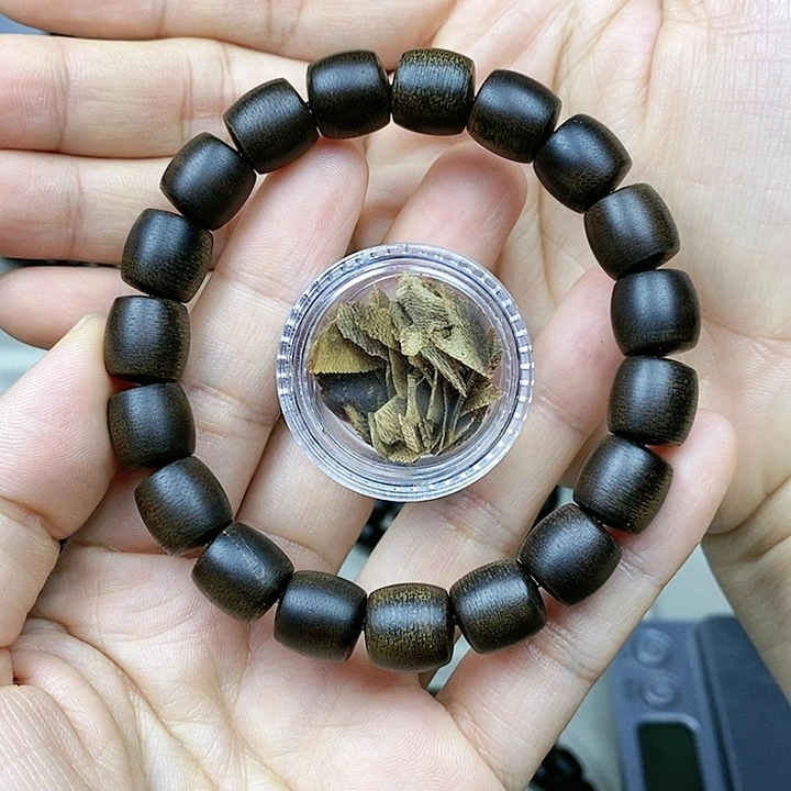 沉香沉香碎屑越南芽庄白棋楠