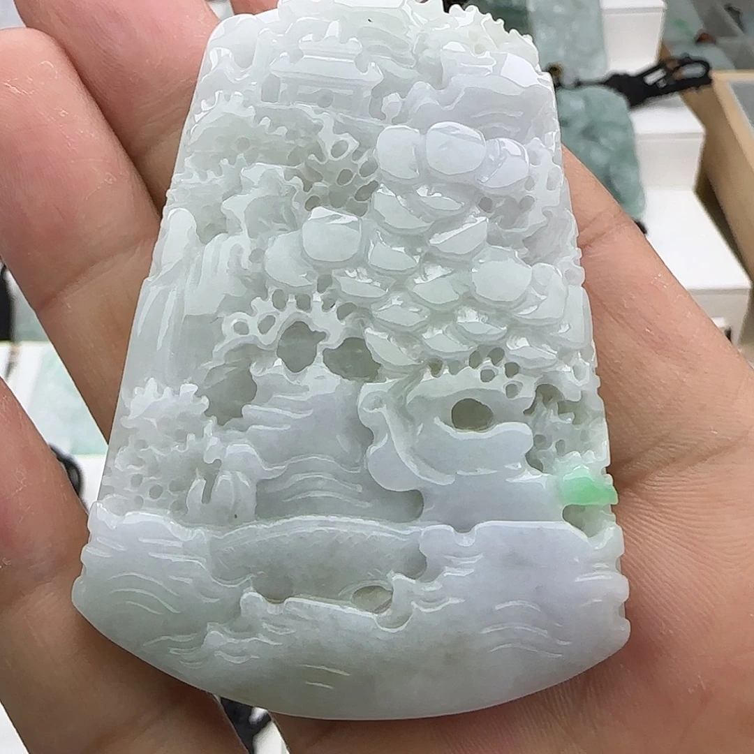 翡翠未镶嵌颈饰翡翠