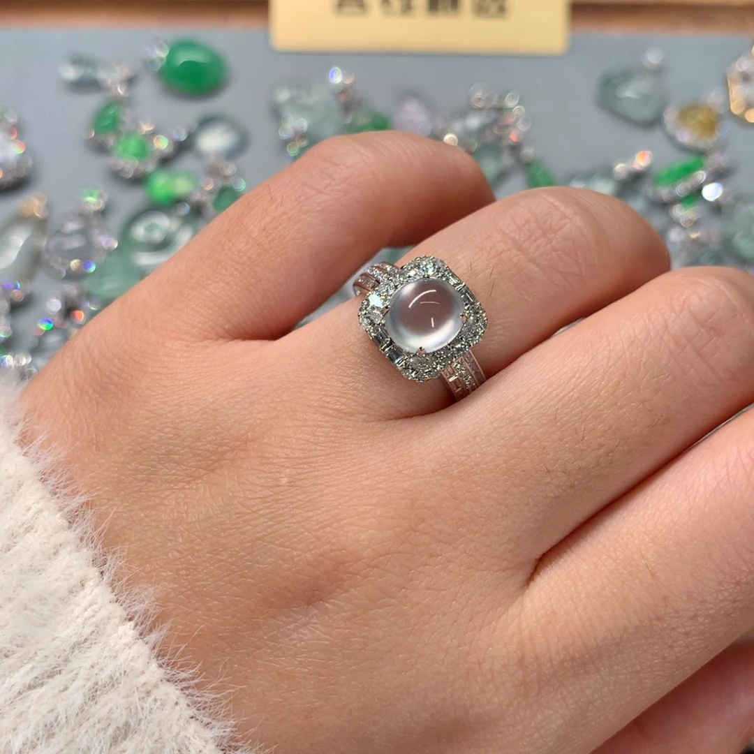 翡翠18K金镶嵌戒指戒指