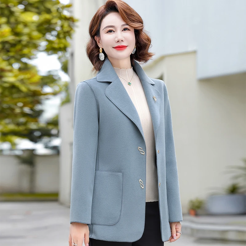 王小鸭2025秋季中年妈妈装新款短外套上衣中年女装时尚休闲外衣