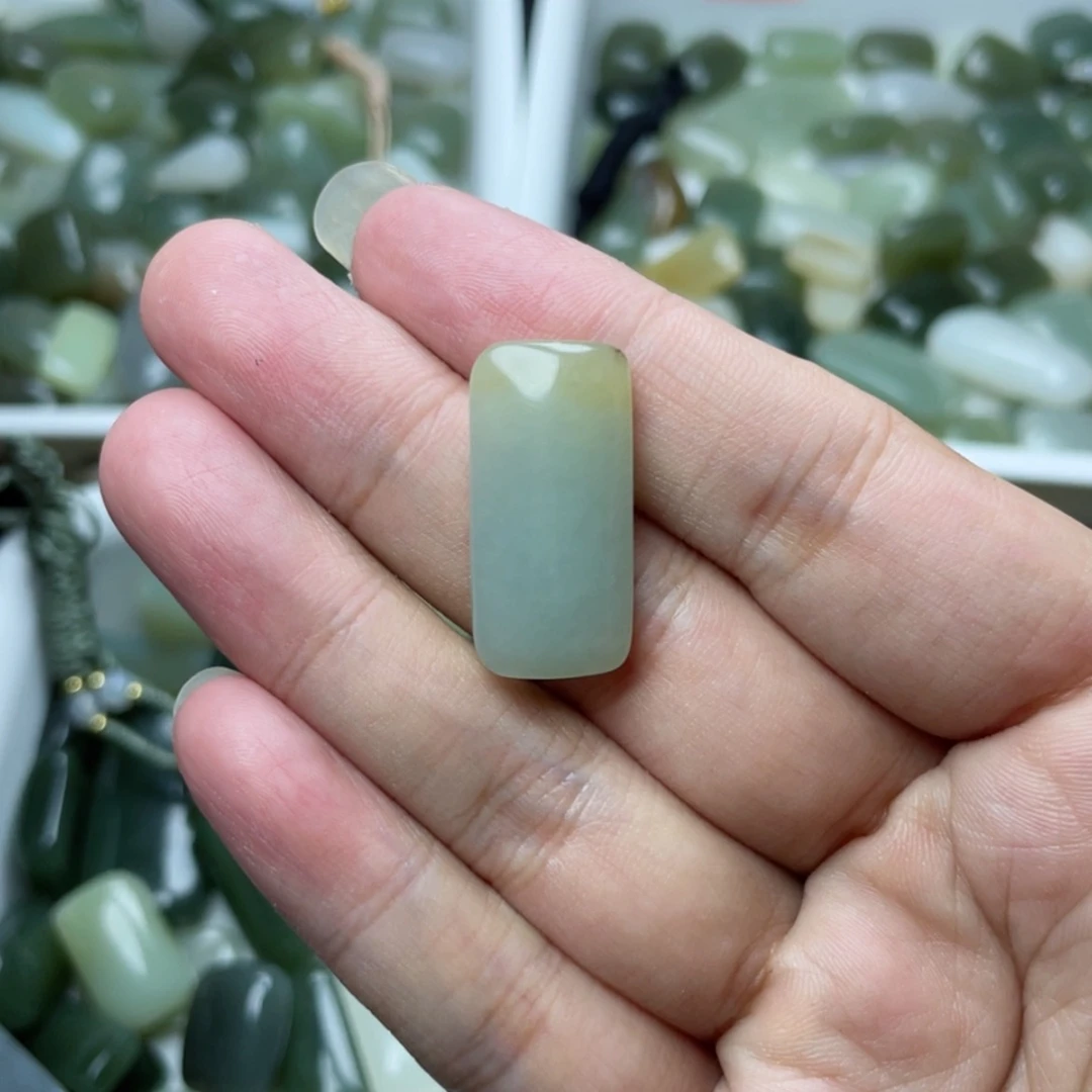 【闪购商品】和田玉未镶嵌颈饰