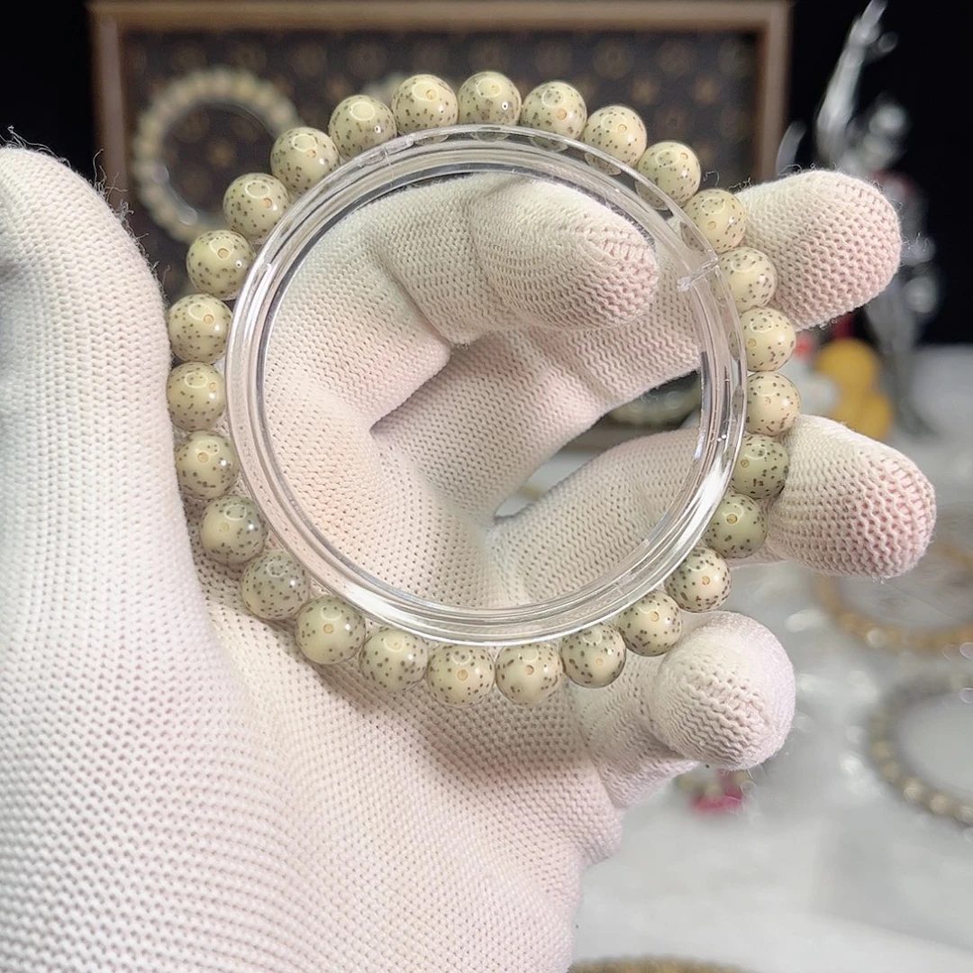 手串星月菩提34 号.  星月菩提.  一物一图.