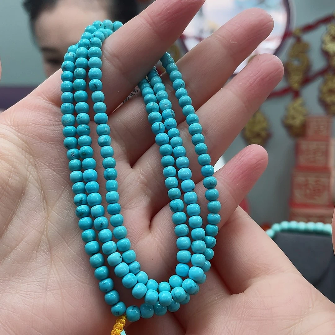 绿松石颈饰未镶嵌