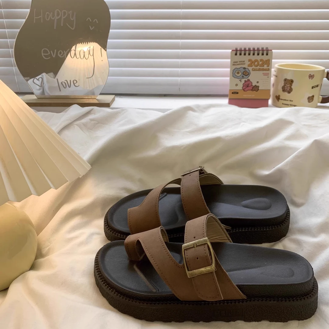 【万象撤柜】厚底凉拖鞋女夏外穿2025新款套趾拖鞋高级感一字沙滩鞋