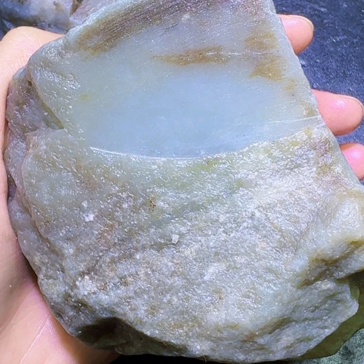 美***怀和田玉未镶嵌珠宝半成品