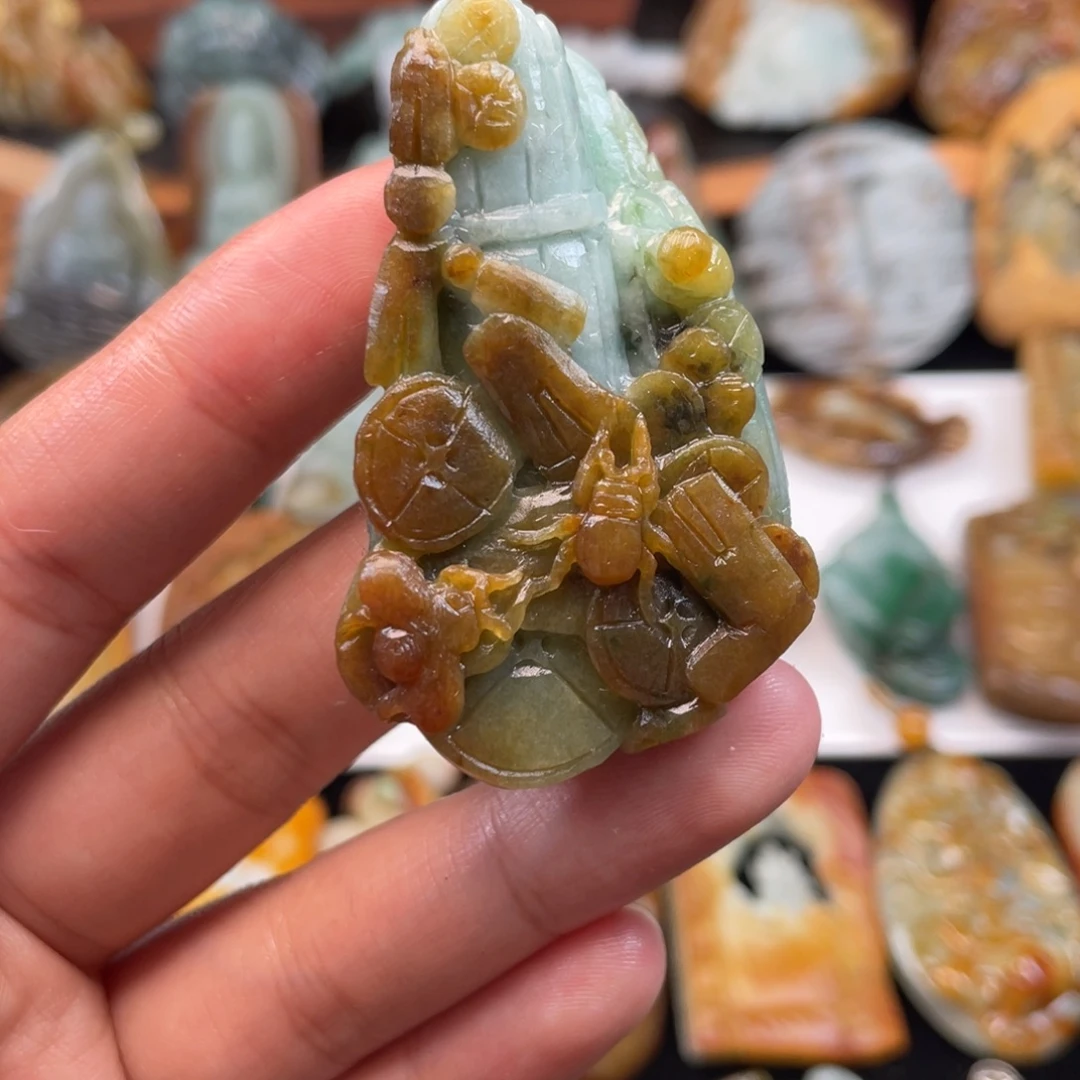 定制翡翠未镶嵌翡翠