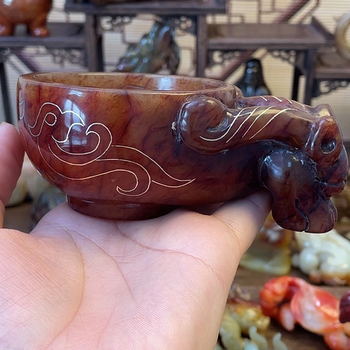 雄***峰未镶嵌和田玉（糖玉）挂件