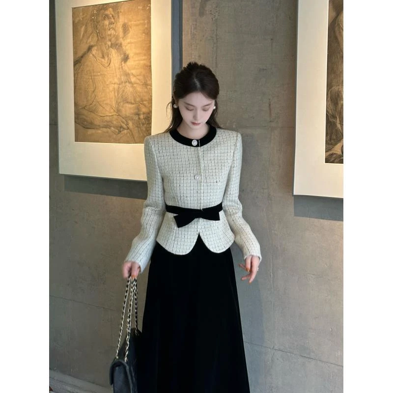 J313278F常规款适中长袖短外套上衣+气质半身裙收腰针织小香风