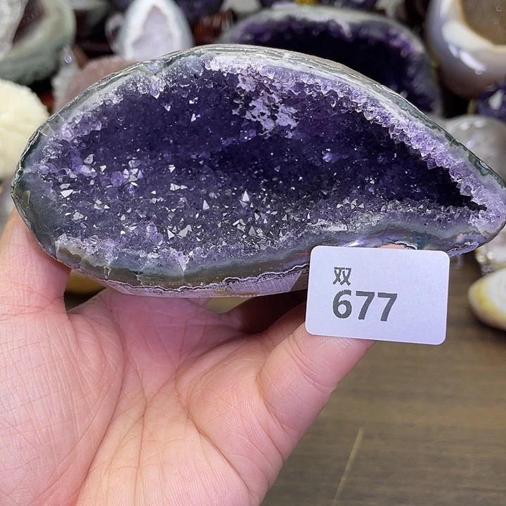 水晶未镶嵌大型摆件（非配饰）