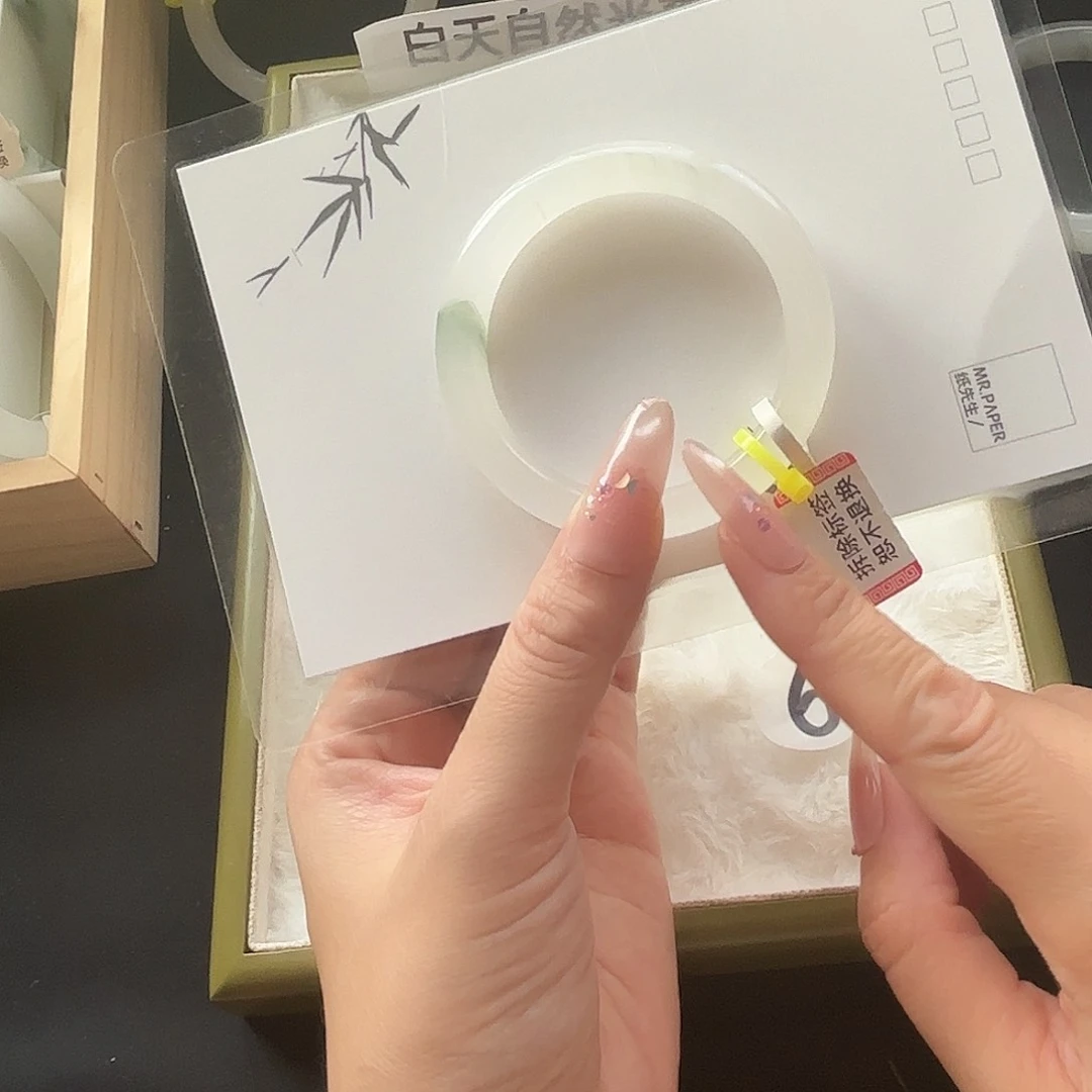 D***-石英质玉手镯未镶嵌50