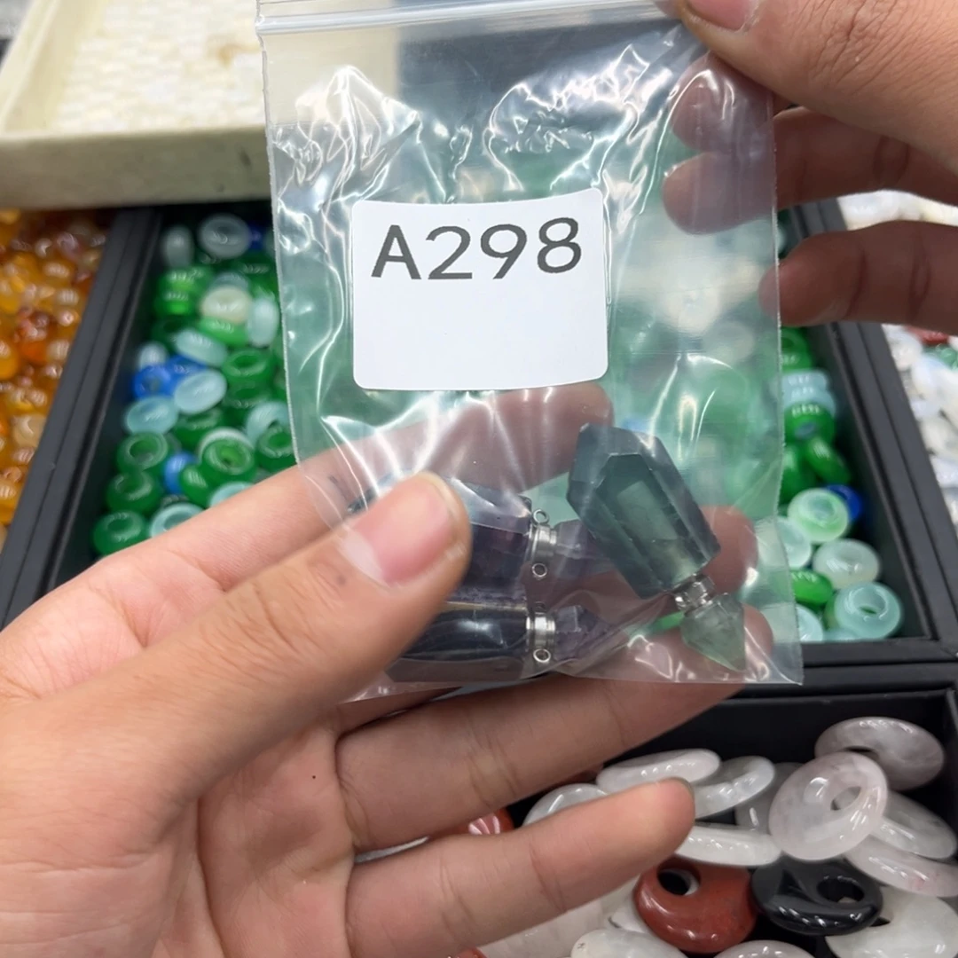 翎***龙玛瑙/玉髓未镶嵌颈饰