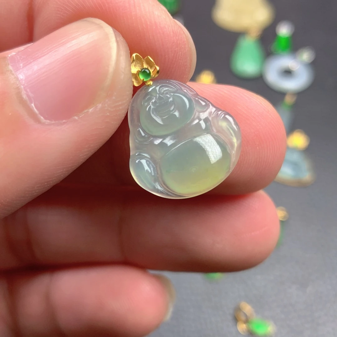 【闪购商品】颈饰18K金镶嵌翡翠翡翠