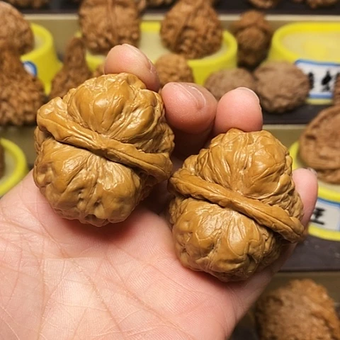 吊坠文玩核桃?****樂蛤蟆头