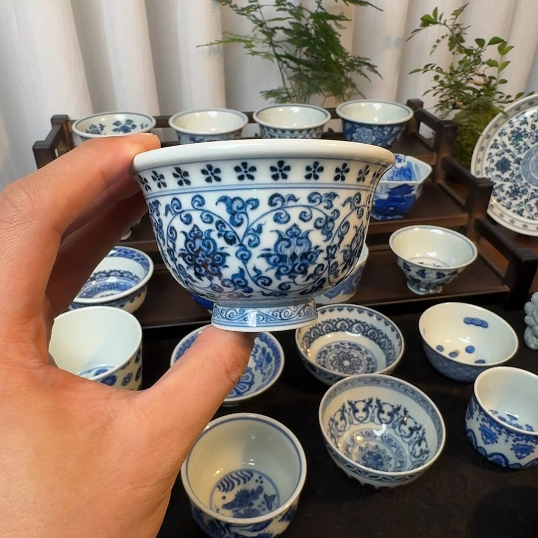 青花缠枝莲大压手杯100cc