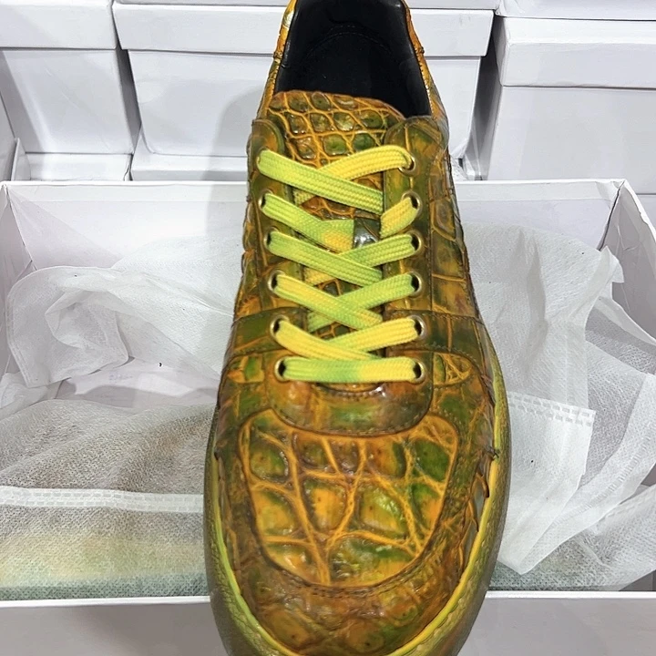 福***磨砂皮（牛皮）鳄鱼擦色41码