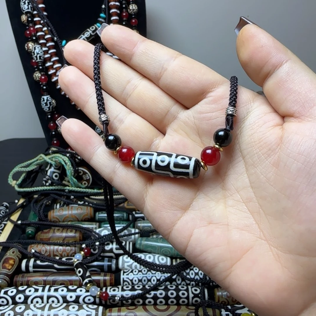 玛瑙/玉髓合金颈饰