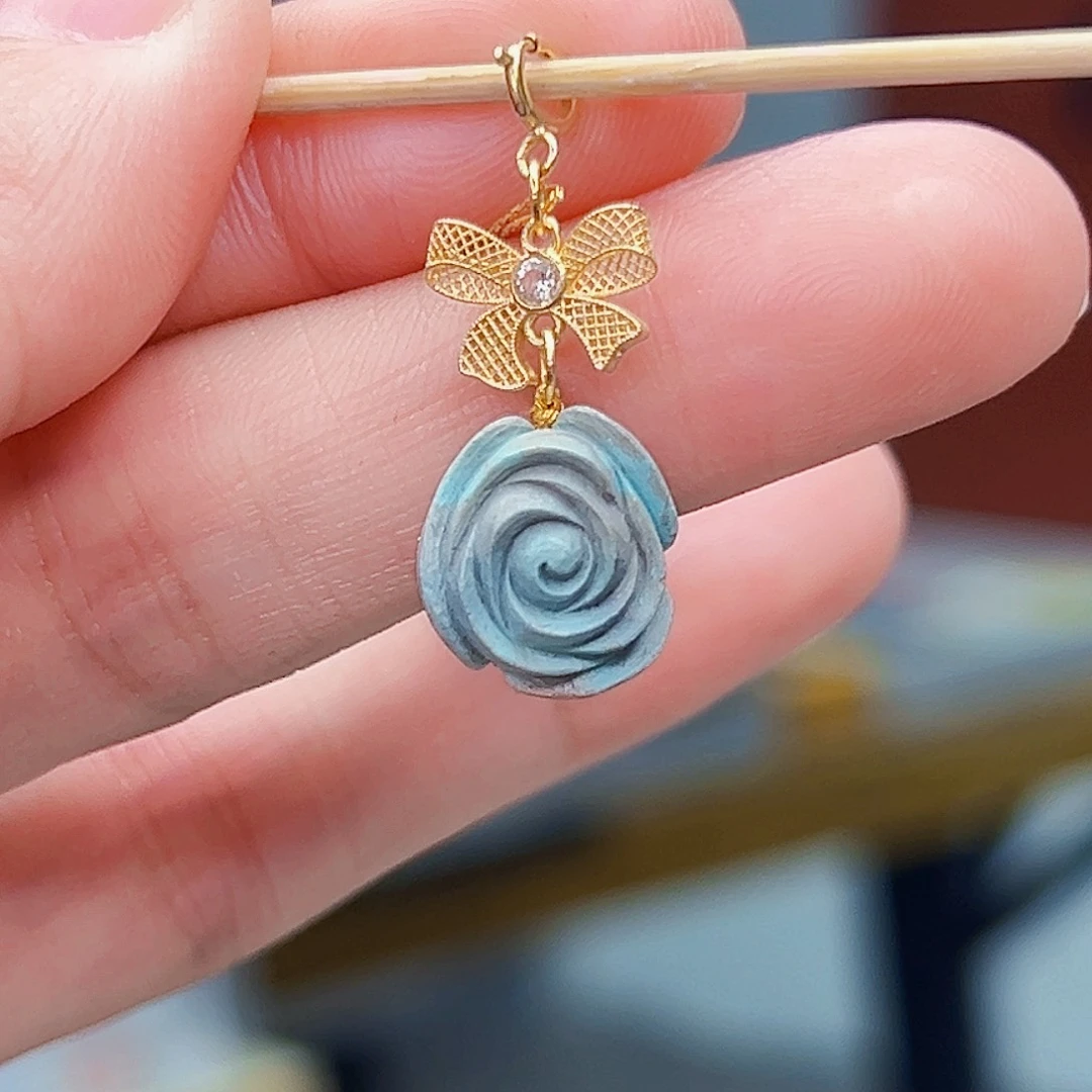 绿松石珠宝奇石18K金镶嵌