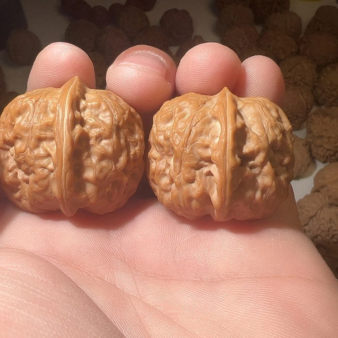 虎***吊坠猴头核桃文玩