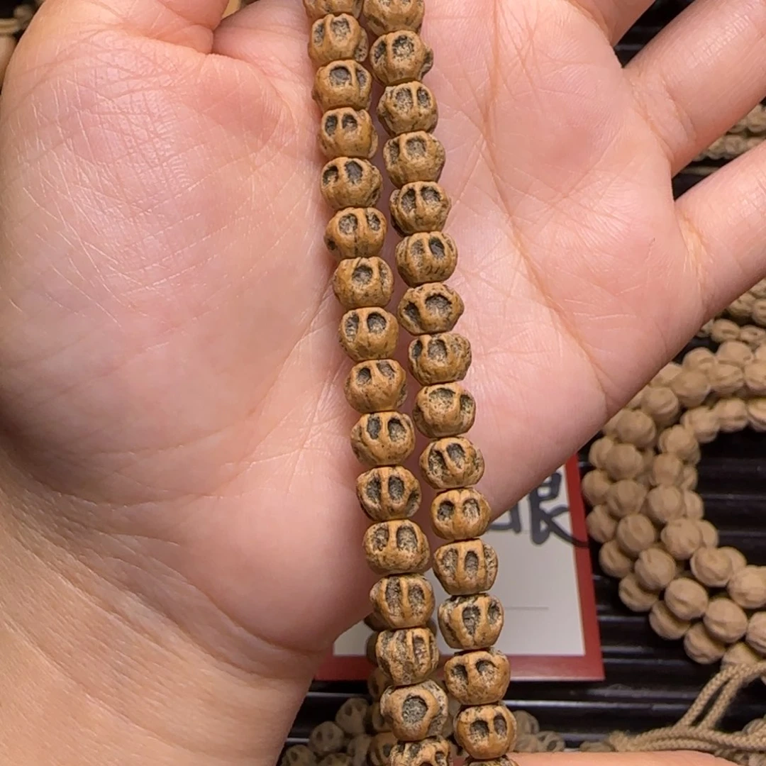 柏香籽/百香籽吊坠d****c