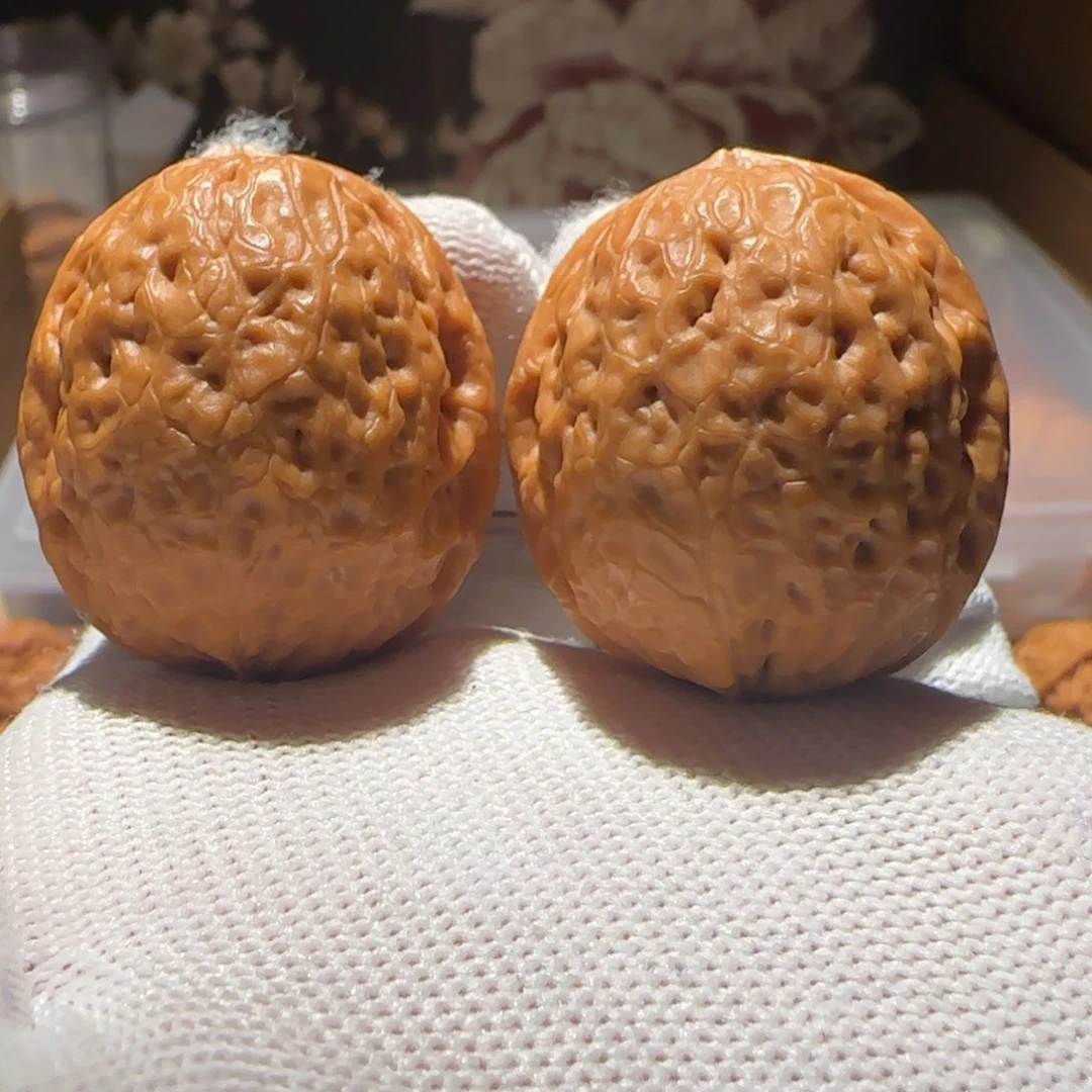 把件文玩核桃蟒纹龙蛋33尺