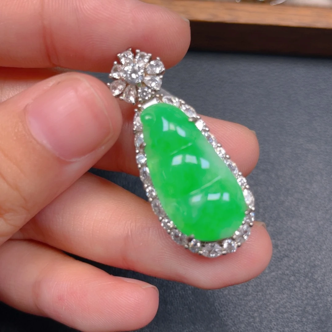 翡翠银S925镶嵌吊坠(不含链)j k k