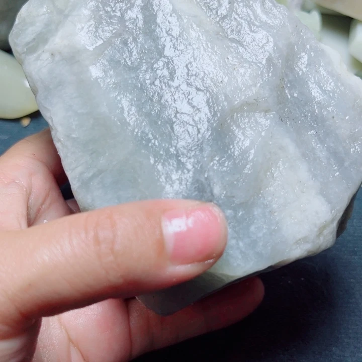 和田玉未镶嵌珠宝奇石