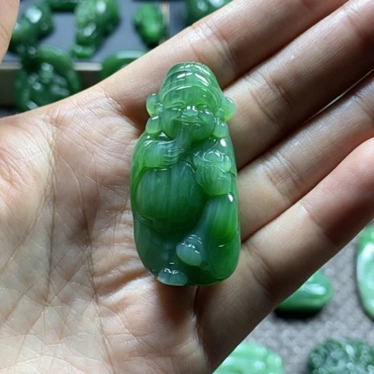【闪购商品】颈饰未镶嵌和田玉