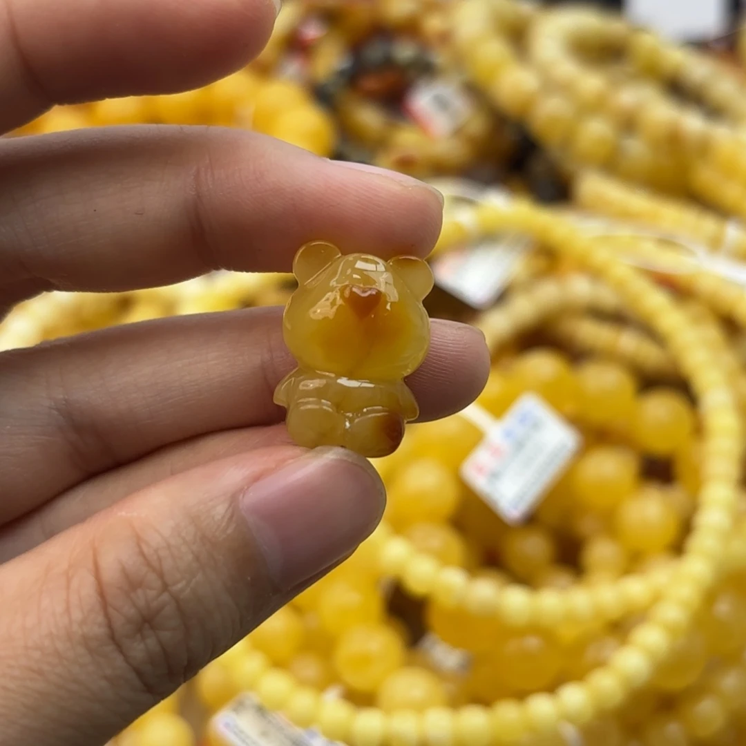 琥珀未镶嵌珠宝奇石