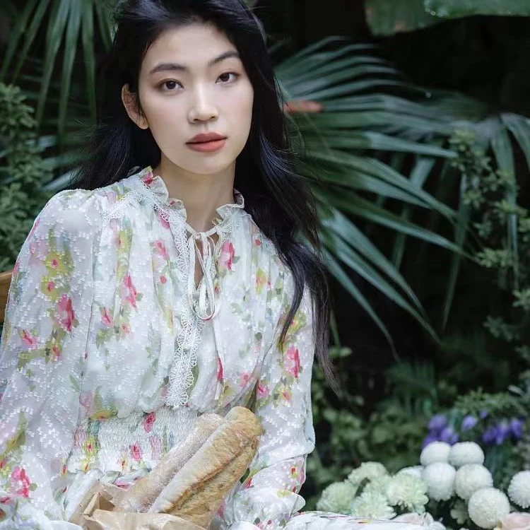 春季木耳立领碎花长裙气质简约