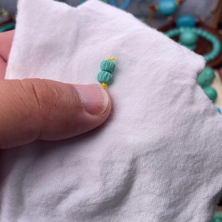 直径6+绿色百香籽一对