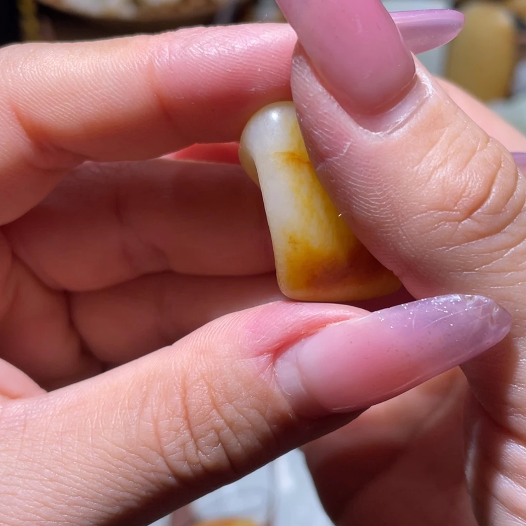 浅***墨未镶嵌和田玉（子料）挂件