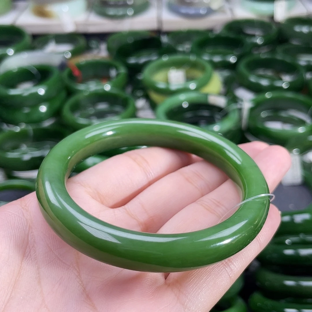 和田玉（碧玉）手镯未镶嵌