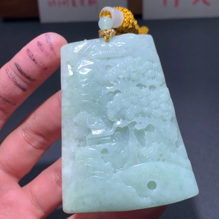 翡翠未镶嵌颈饰保真天然a货翡翠