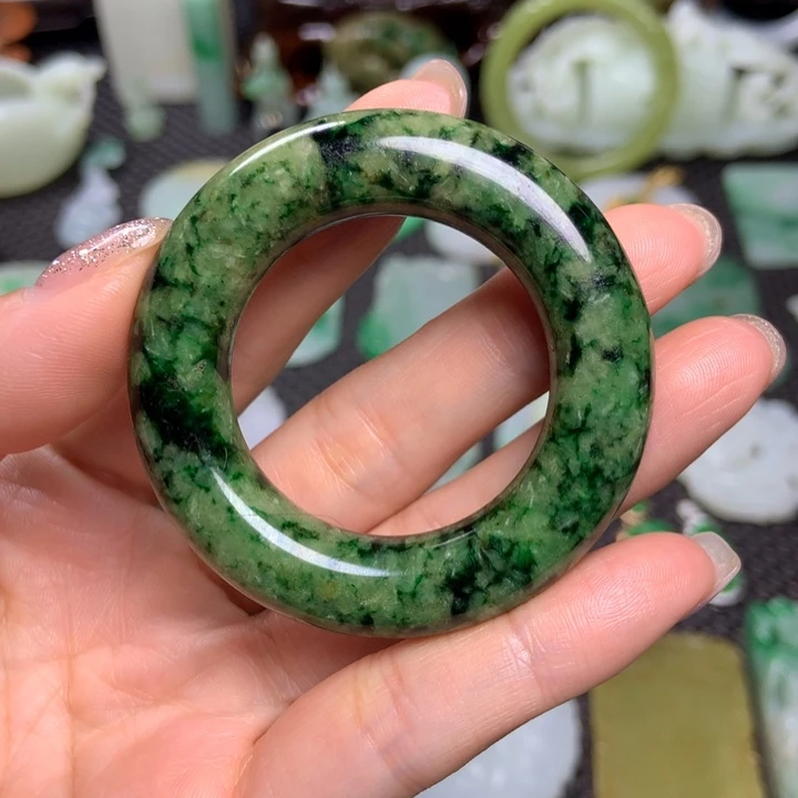 未镶嵌挂件翡翠清