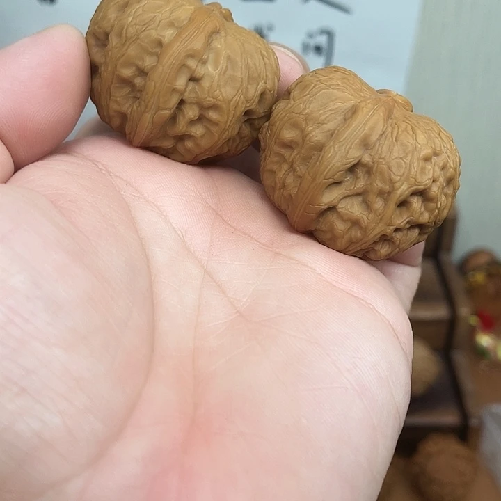 把件文玩核桃元宝