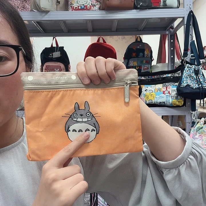 PU箱包收纳箱化妆包等