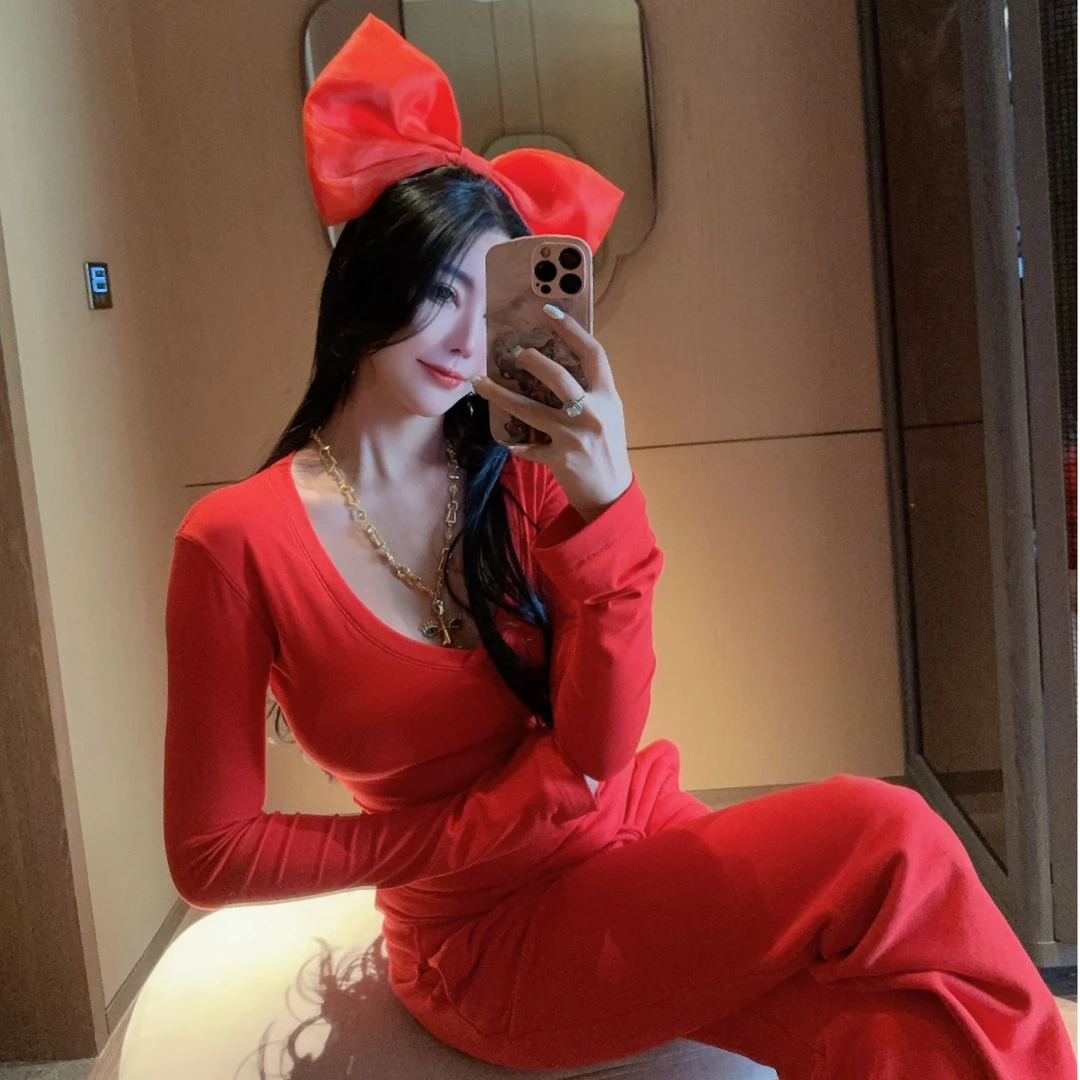 DOUMI【V领女神】黑白红三色V领长袖打底上衣