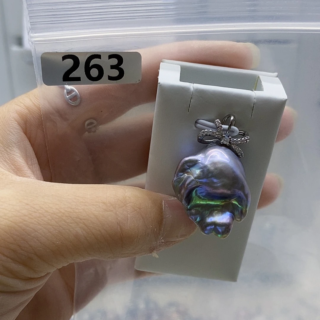 颈饰合金淡水珍珠