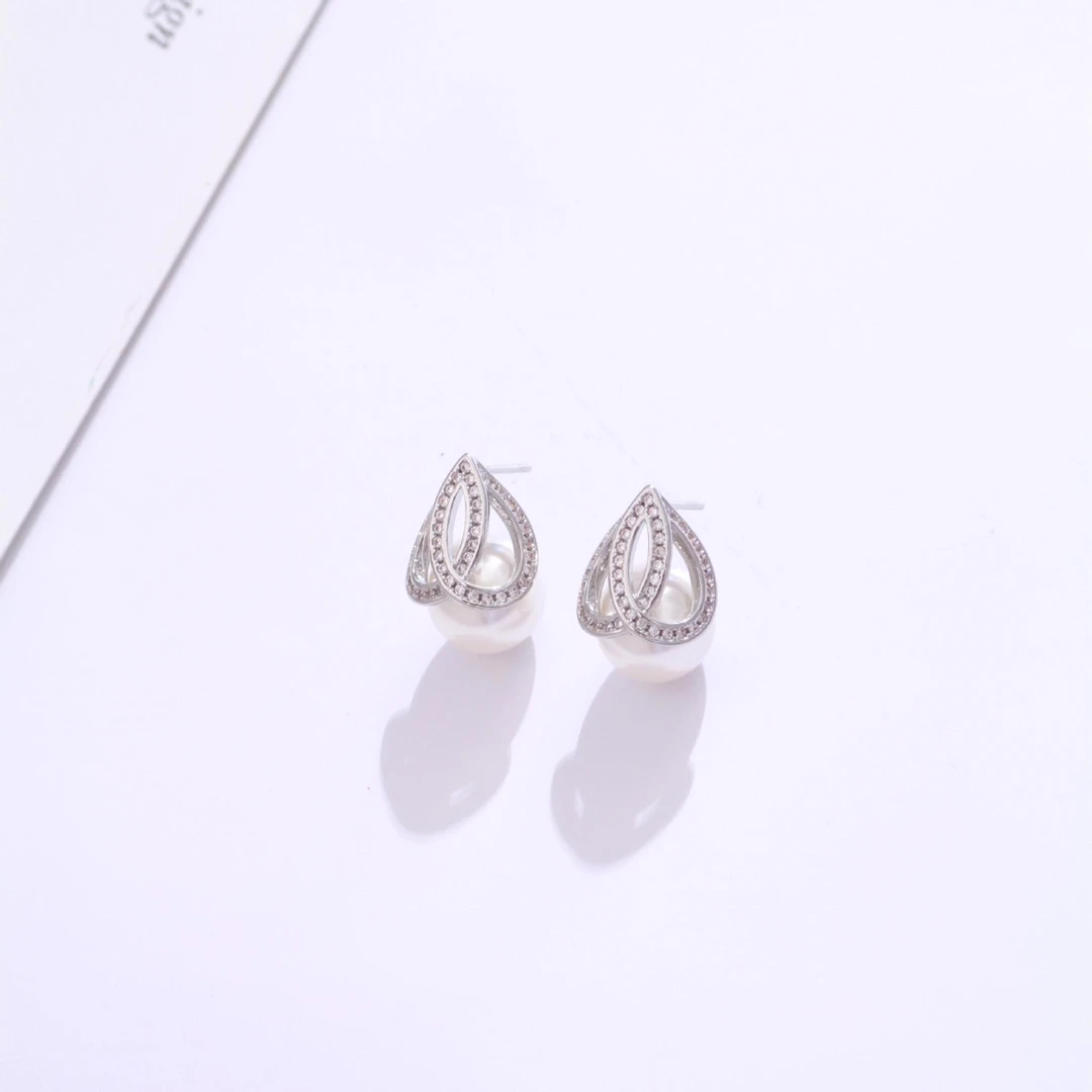 铜合金耳饰 《货号9368》幸福环绕法式珠珠耳钉耳环