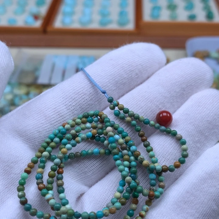 南红玛瑙未镶嵌珠宝奇石